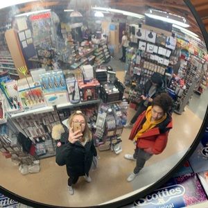 Meet your Posher, Nicola